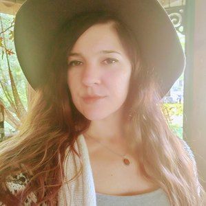 Meet your Posher, Nikki